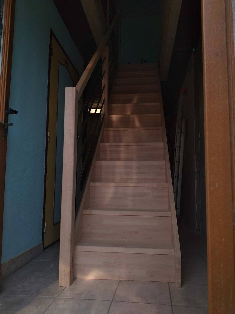 Conception et réalisation d'un escalier à Redon (2).jpg